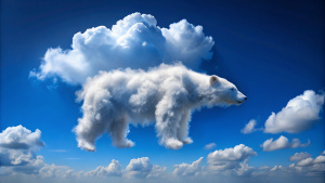 nube blanca parecida a un oso blanco. Fondo azul cielo mediodía