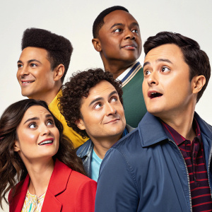 Promotional image for Alternatino with Arturo Castro. A diverse cast with varied expressions. Vibrant colors and natural skin tones. Modern photo style.