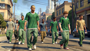 Una calle de día en GTA V con un grupo de chicos de barrio vestidos con ropa oversize de color verde, como joggers y camisetas anchas. Una persona se ha mezclado en el grupo, intentando encajar.