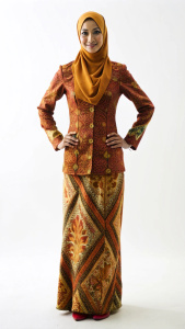 fashion style, hijab kebaya batik, full body
