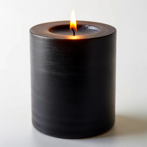 basic black glaased candle