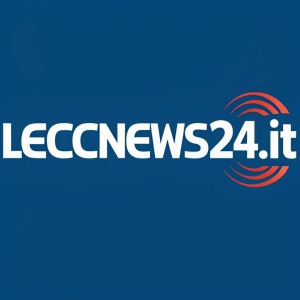 Modern logo design for Leccenews24.it. News organization logo, situated in Lecce, Italy. 24/7 news service. Bold, sans-serif font on a vibrant blue background.