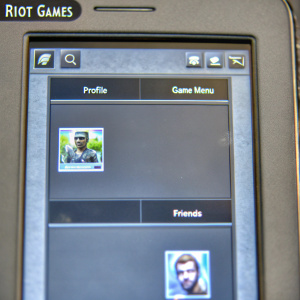 Riot Games app interface with dark theme. User profile, game menu, friends list, and in-game match details. Dark background