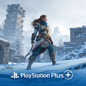 Promo ad for PlayStation Plus featuring Aloy from Horizon Zero Dawn, dynamic pose, snow biome background with ruins. PlayStation Plus logo at bottom, Spanish text